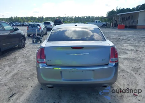 2013 Chrysler 300 Motown from USA, damaged, VIN 2C3CCARG0DH605717